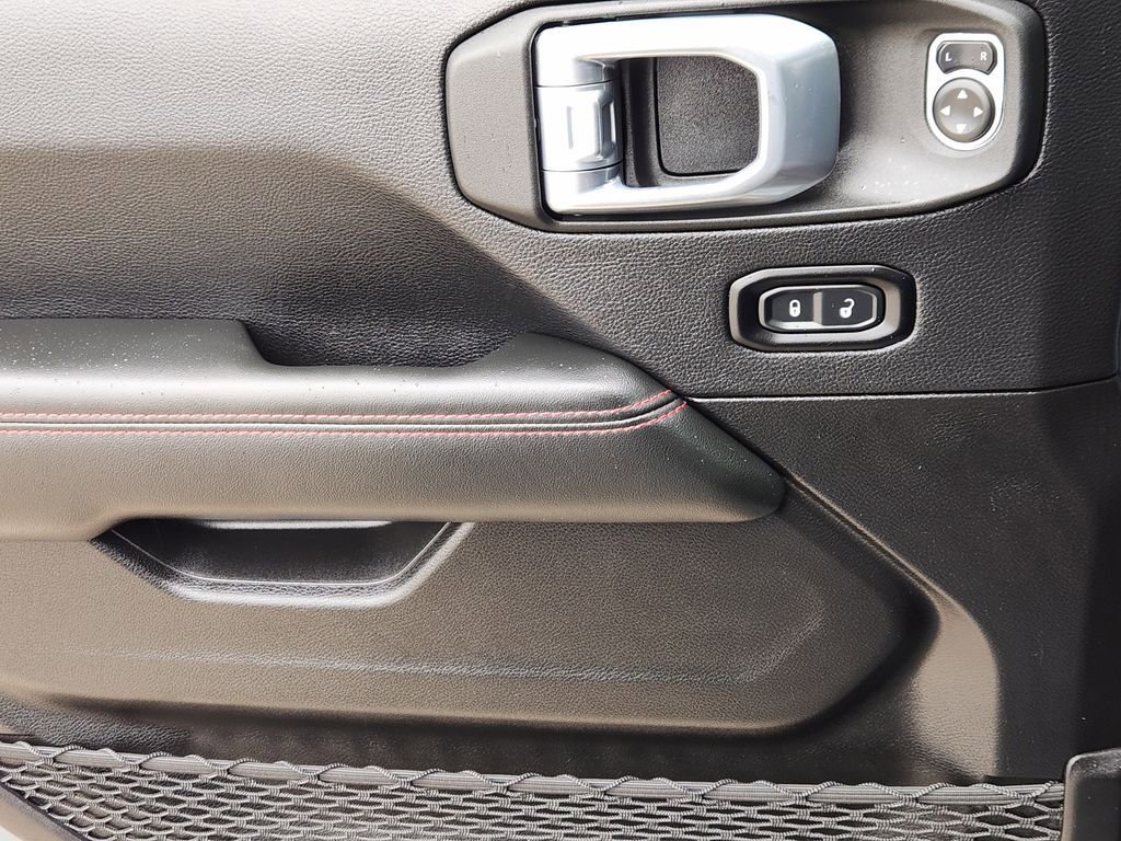 Used 2024 Jeep Wrangler Unlimited Rubicon image 24