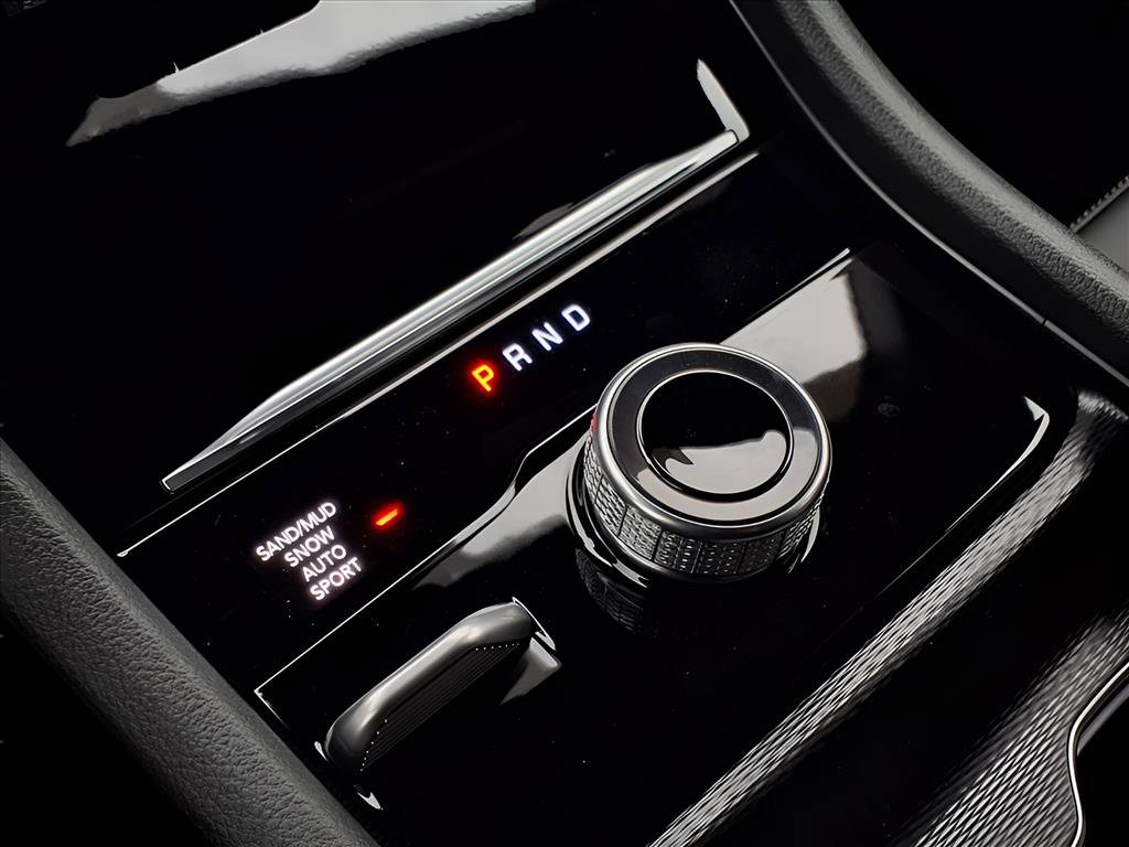 New 2025 Jeep Grand Cherokee Limited image 13