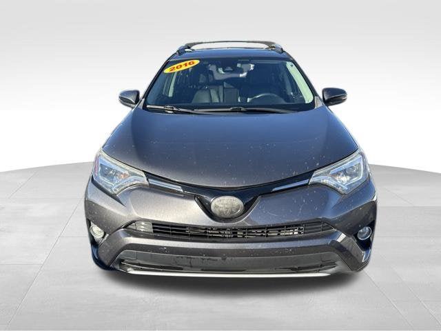 Used 2016 Toyota RAV4 Limited FWD image 2