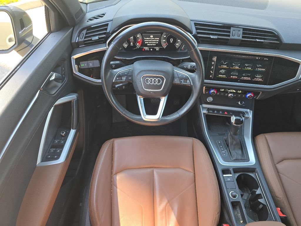 Used 2020 Audi Q3 2.0T Premium Plus w/ Premium Plus Package AWD/4WD image 23