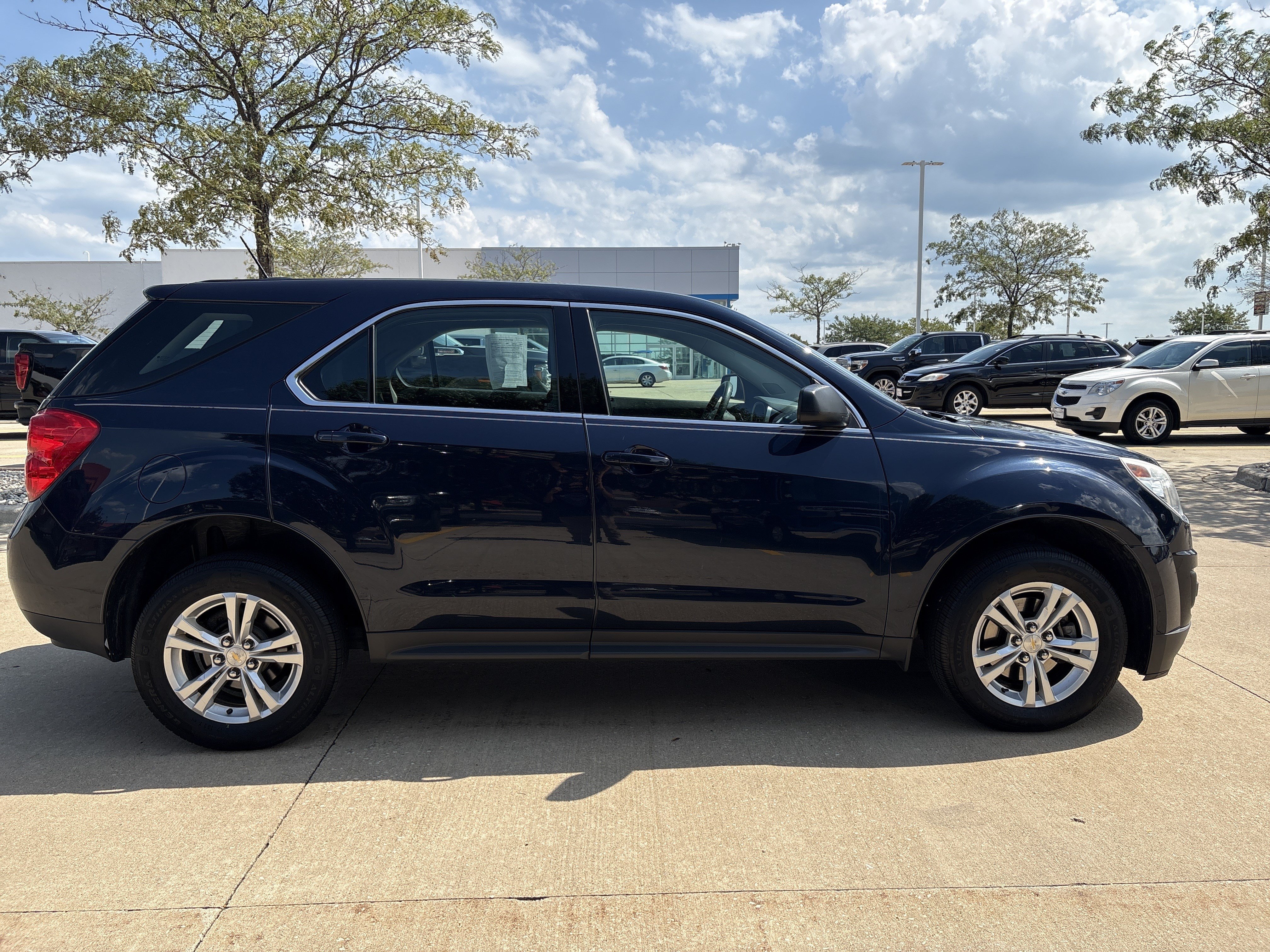 Used 2015 Chevrolet Equinox LS FWD image 8