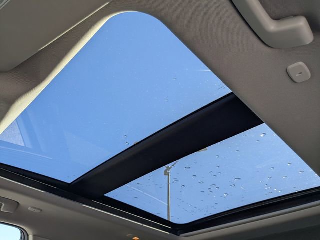 Used 2023 Nissan Rogue SV w/ SV Premium B Package image 28