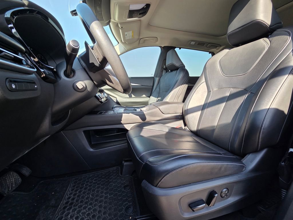 Used 2024 INFINITI QX60 Luxe image 24