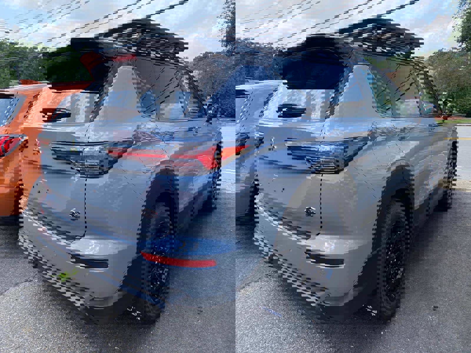 New 2025 Mitsubishi Outlander Trail Edition image 3