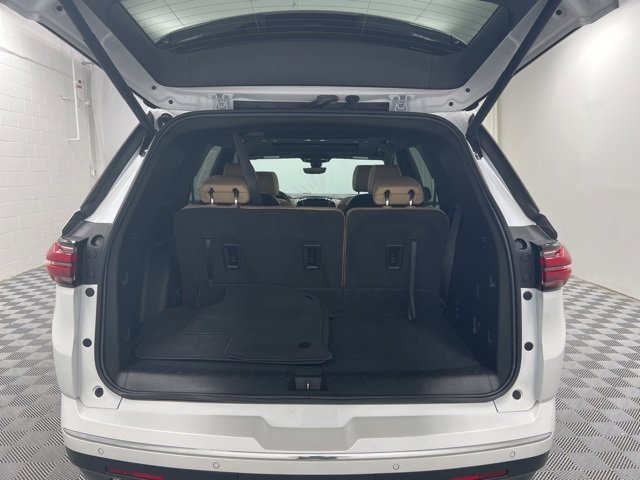 Used 2023 Chevrolet Traverse Premier image 7