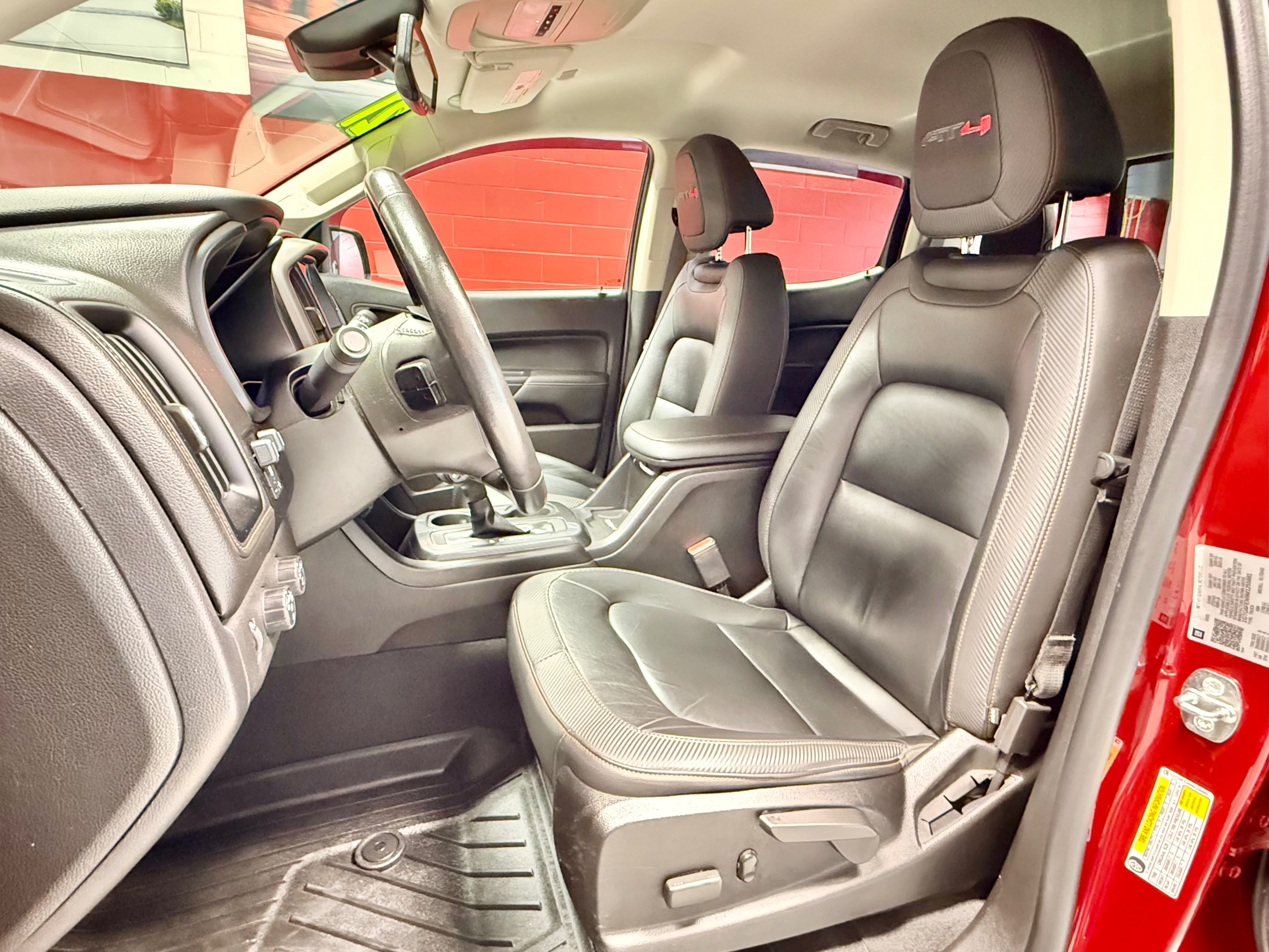 Used 2021 GMC Canyon AT4 AWD/4WD image 18