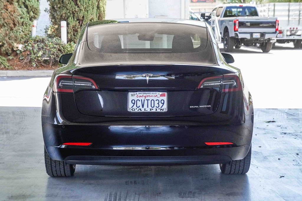 Used 2022 Tesla Model 3 Long Range AWD/4WD image 5
