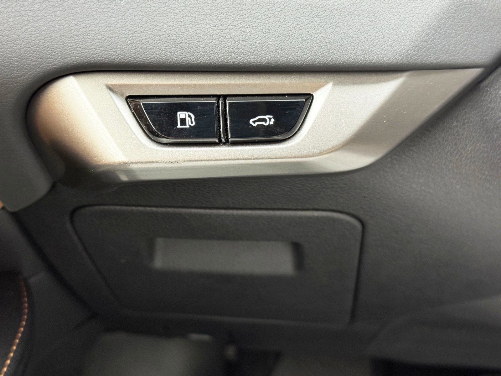 Used 2025 Lexus RX 350 FWD image 17