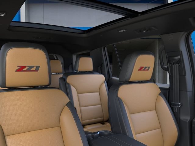 New 2027 Chevrolet Traverse Z71 w/ Driver Confidence Package AWD/4WD image 24