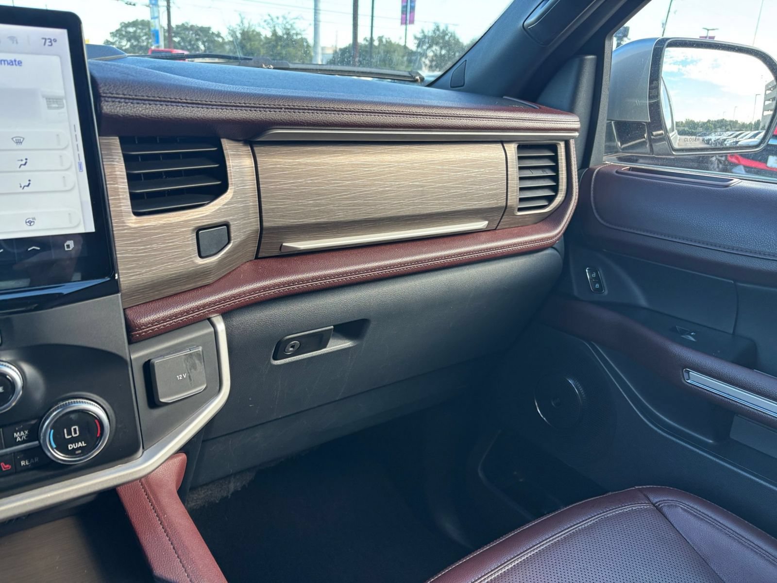 Used 2023 Ford Expedition Max Limited AWD/4WD image 38