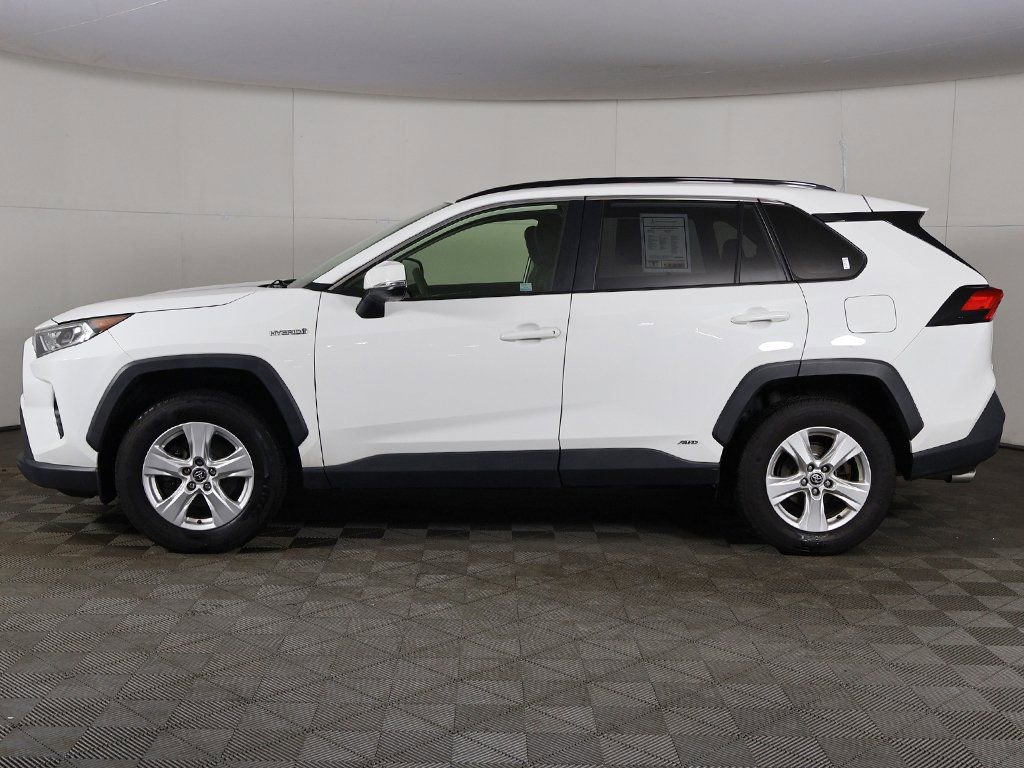 Used 2020 Toyota RAV4 XLE w/ Convenience Package AWD/4WD image 16