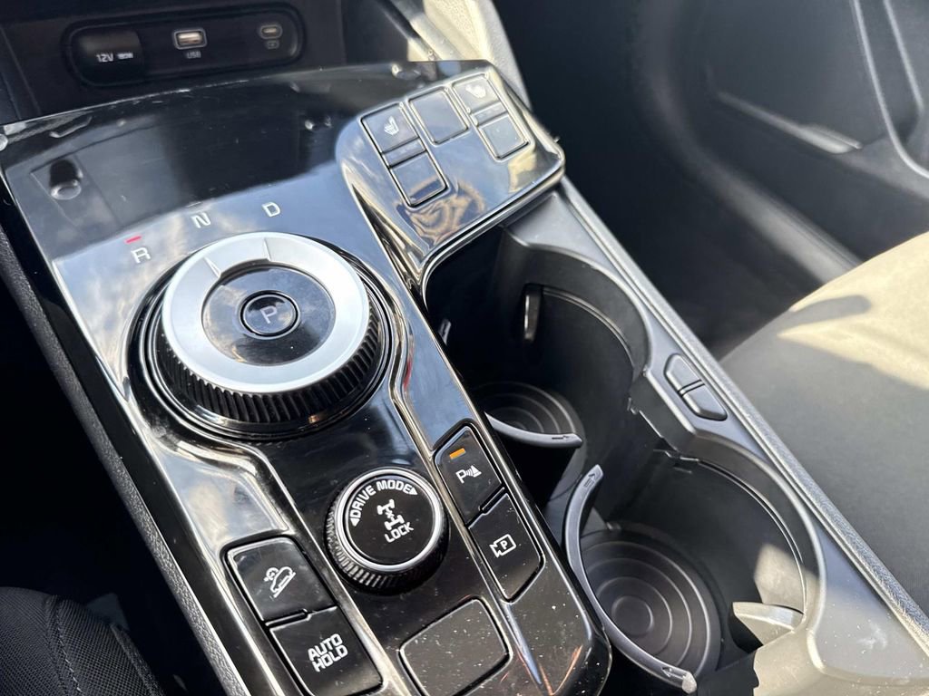 Used 2024 Kia Sportage LX image 26