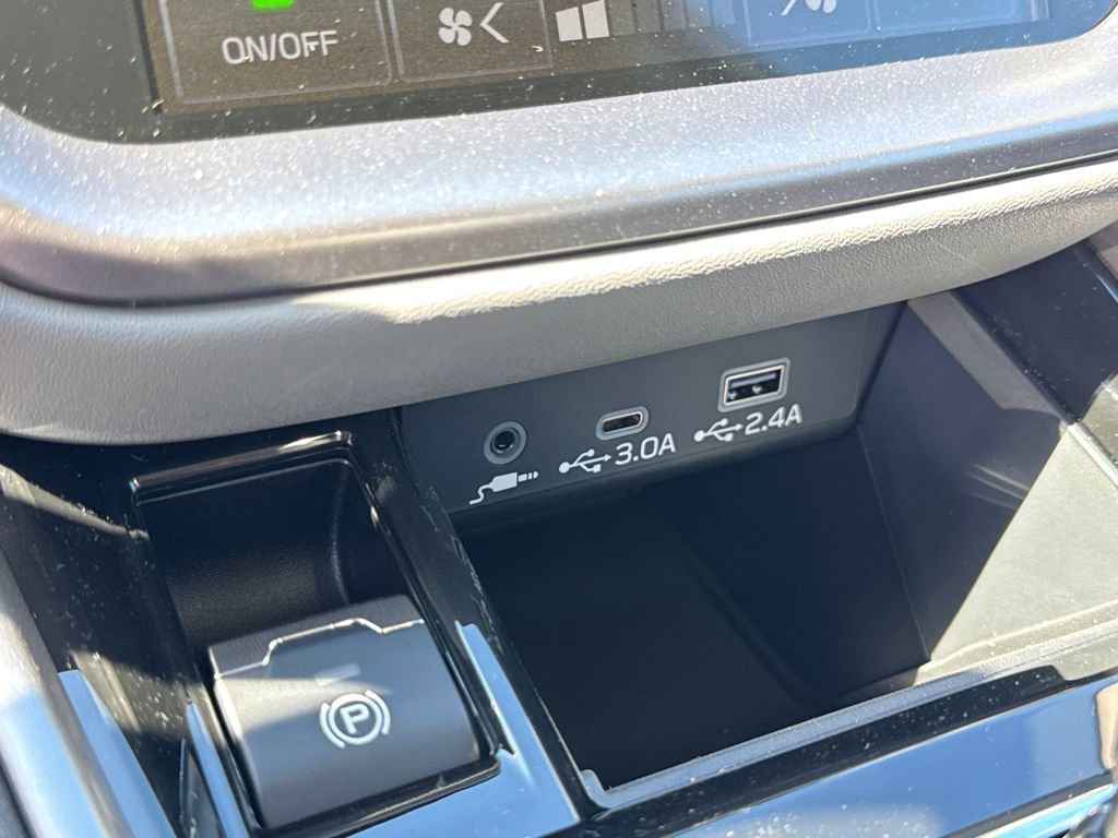 New 2025 Subaru Legacy Premium image 30