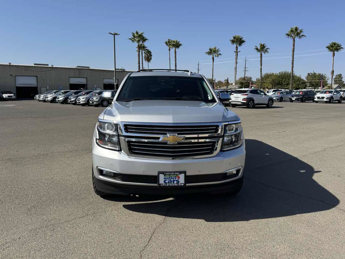 Used 2018 Chevrolet Suburban Premier AWD/4WD image 4