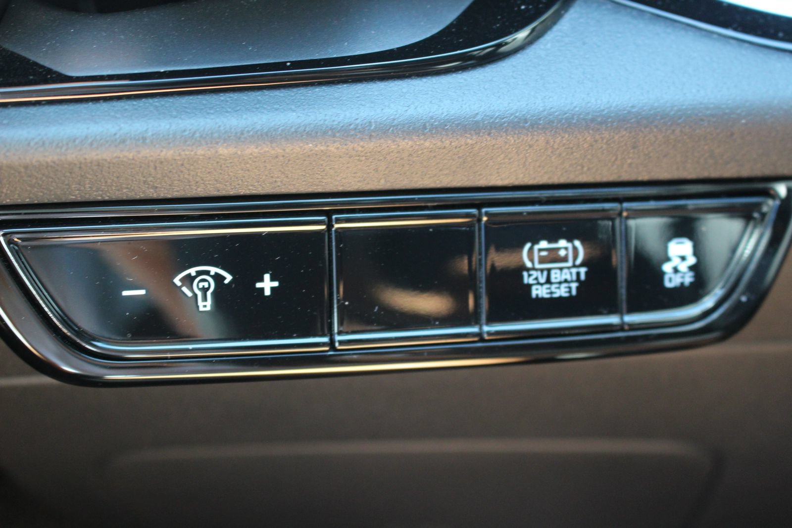 Certified 2024 Kia Niro EX Touring FWD image 17