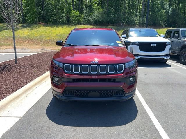 Used 2022 Jeep Compass Latitude AWD/4WD image 5