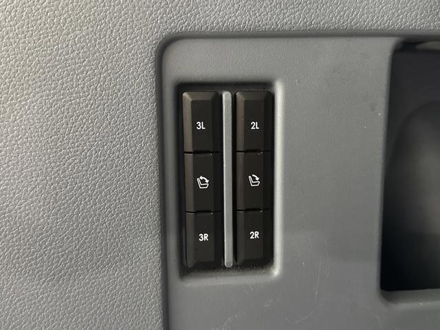 Used 2019 Lincoln Navigator L Black Label image 18