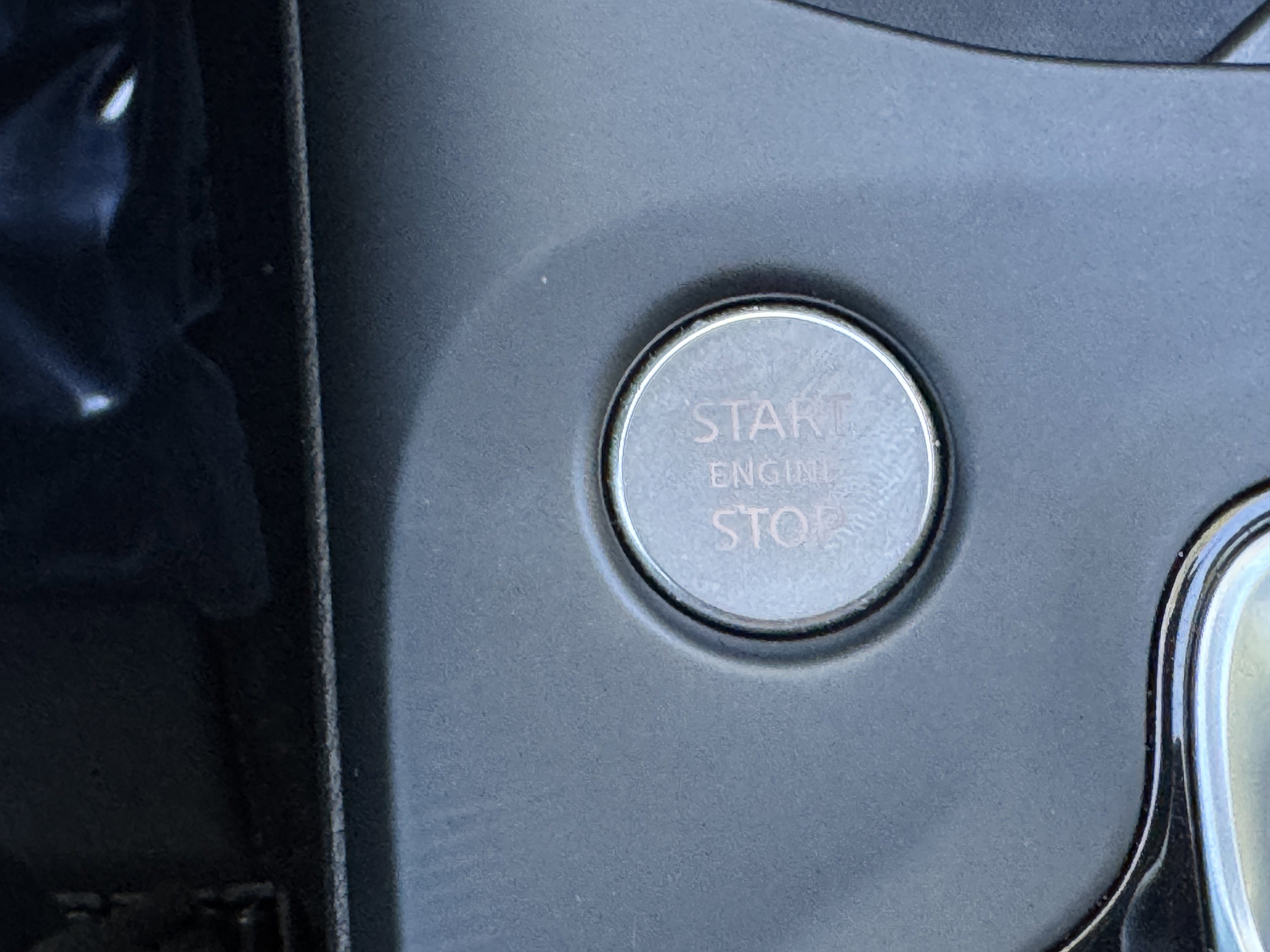 Used 2022 INFINITI QX50 Luxe w/ Cargo Package image 31