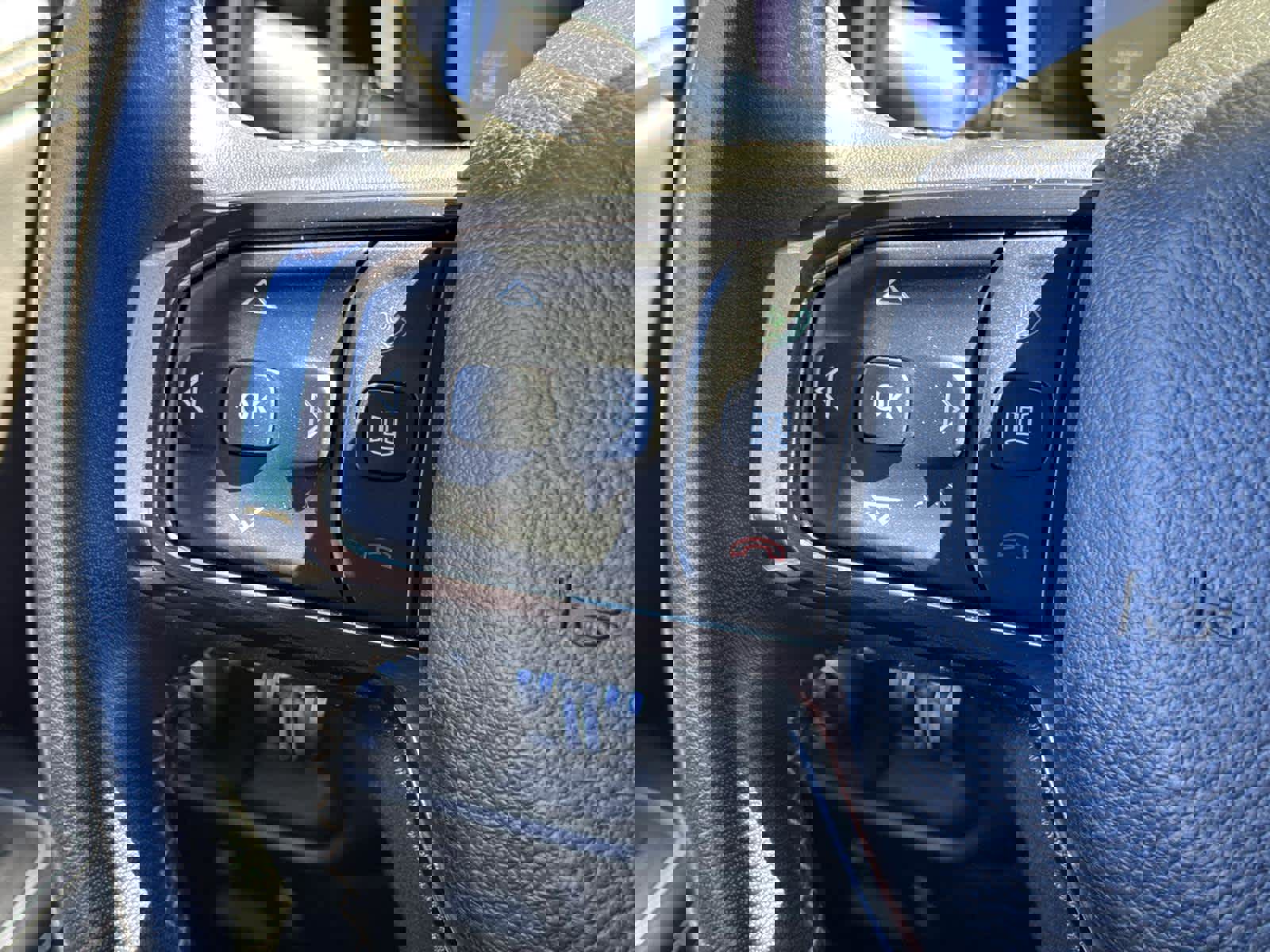 Used 2023 RAM 1500 Limited w/ Body Color Bumper Group image 21