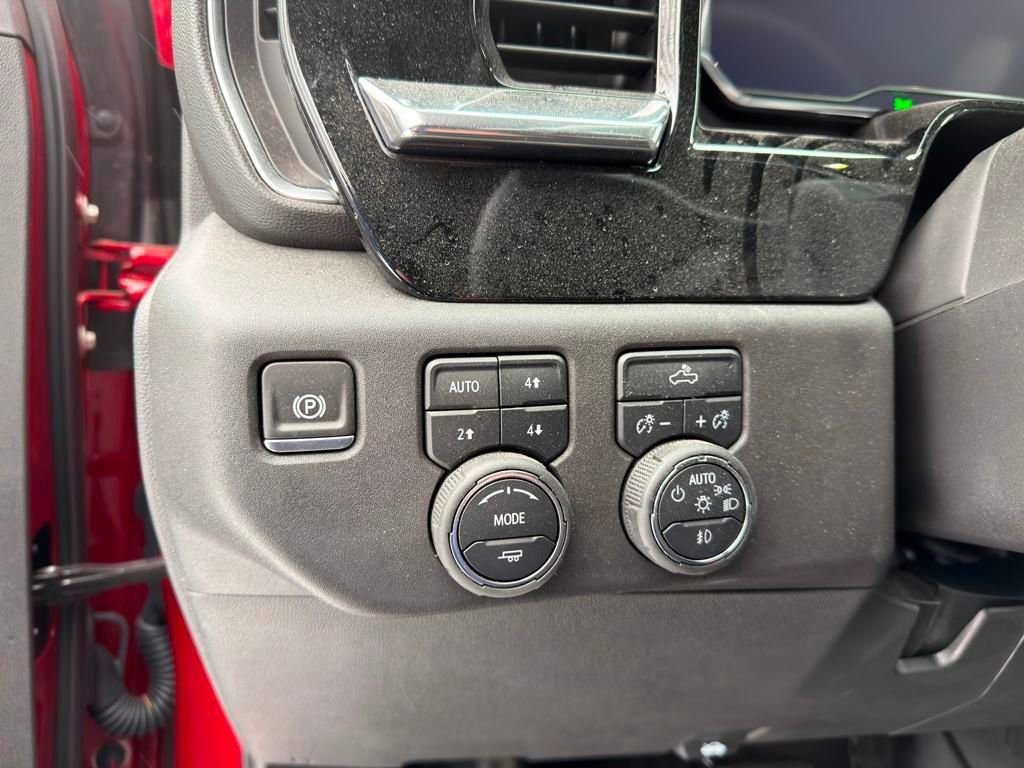 Used 2025 Chevrolet Silverado 1500 RST w/ Dark Appearance Package image 40