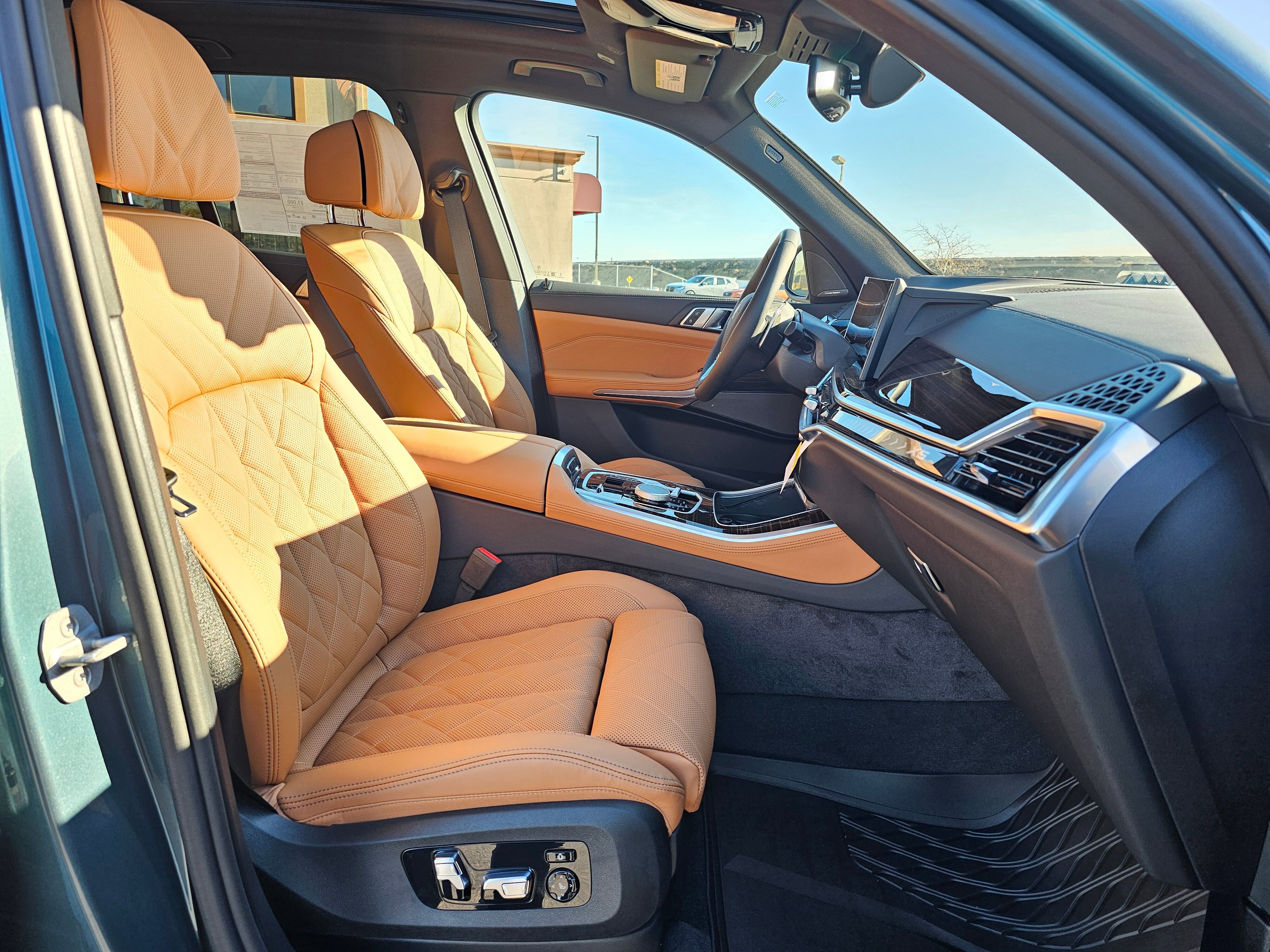 New 2026 BMW X5 xDrive50e image 15