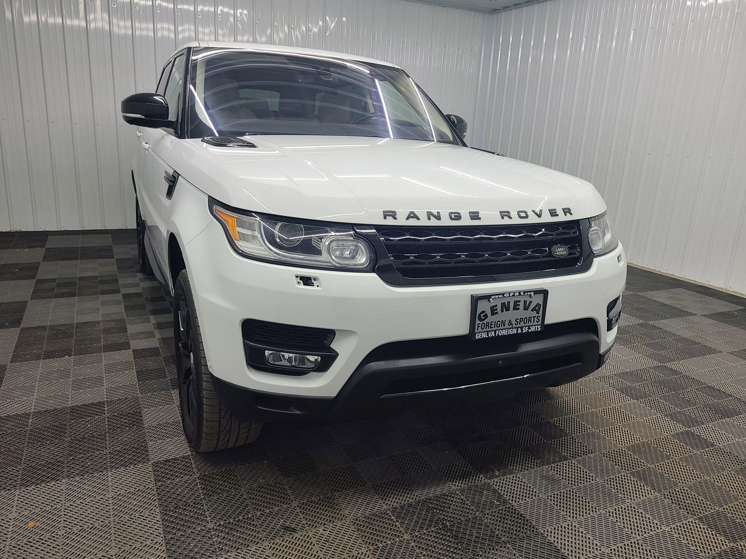 Used 2016 Land Rover Range Rover Sport Supercharged image 5