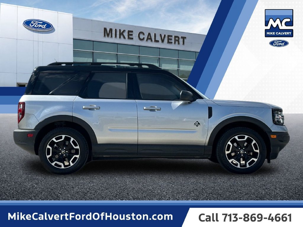 Used 2022 Ford Bronco Sport Outer Banks w/ Tech Package AWD/4WD image 6
