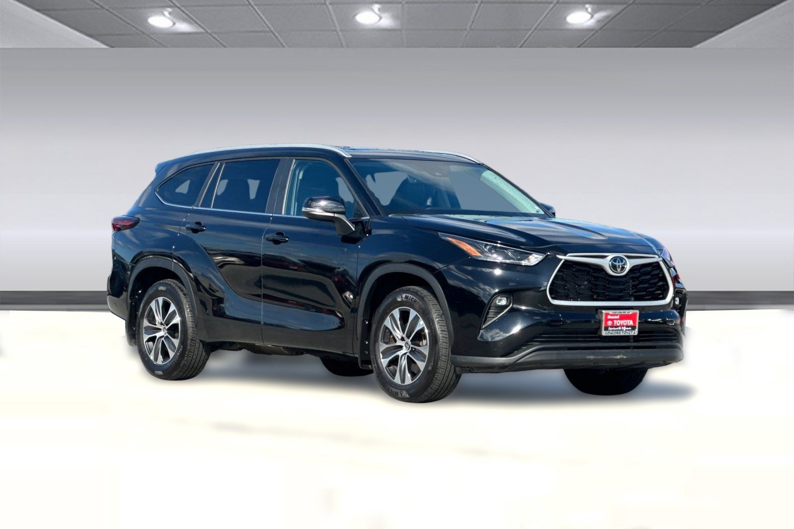 Used 2026 Toyota Highlander XLE AWD/4WD image 6