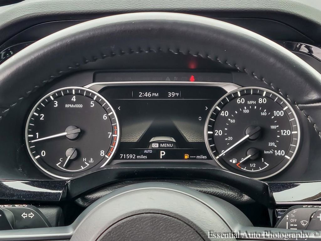 Used 2024 Nissan Pathfinder SV AWD/4WD image 16