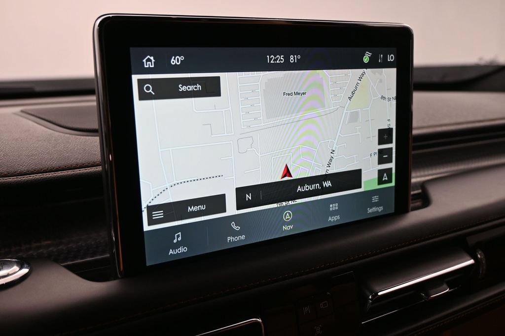 Used 2023 Lincoln Aviator Black Label Grand Touring AWD/4WD image 3