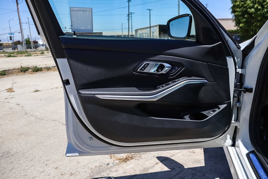 Used 2023 BMW 330i Sedan w/ Parking Assistance Package RWD image 23