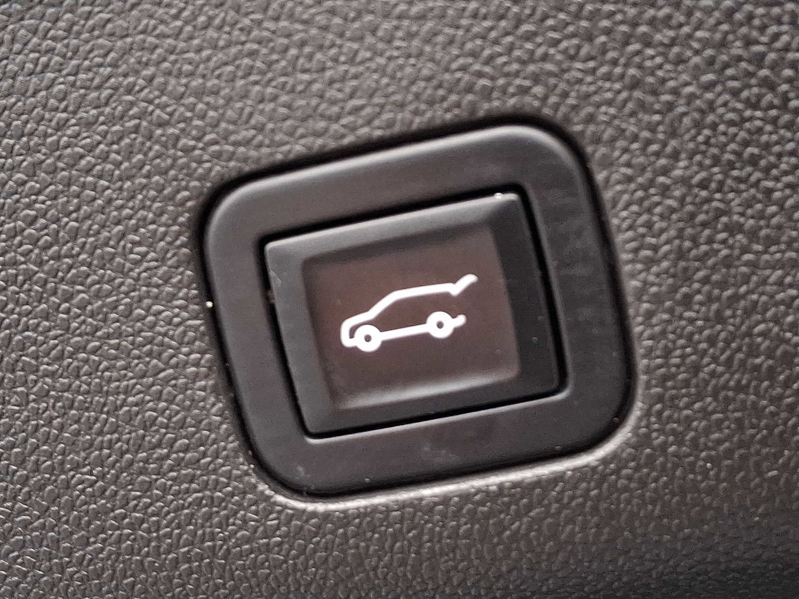 Used 2023 Chevrolet Tahoe Premier image 31