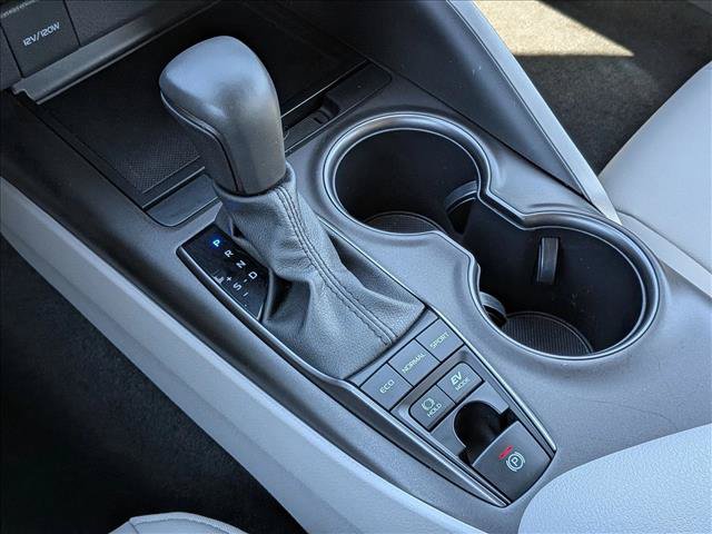 Used 2024 Toyota Camry SE FWD image 12