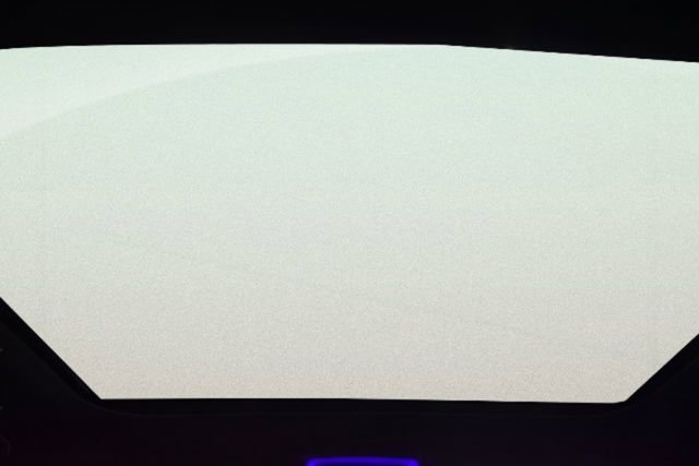 Used 2024 Mercedes-Benz GLC 300 4MATIC image 26