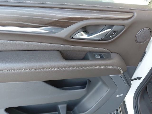 Used 2022 GMC Yukon XL Denali AWD/4WD image 31