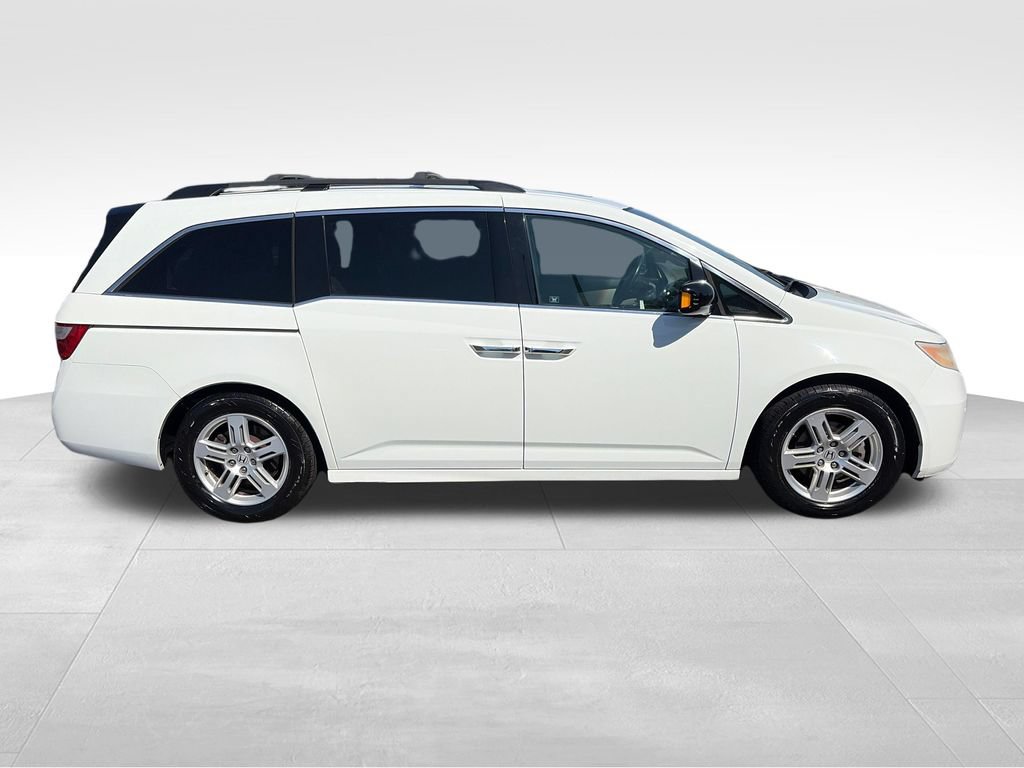 Used 2011 Honda Odyssey Touring image 7