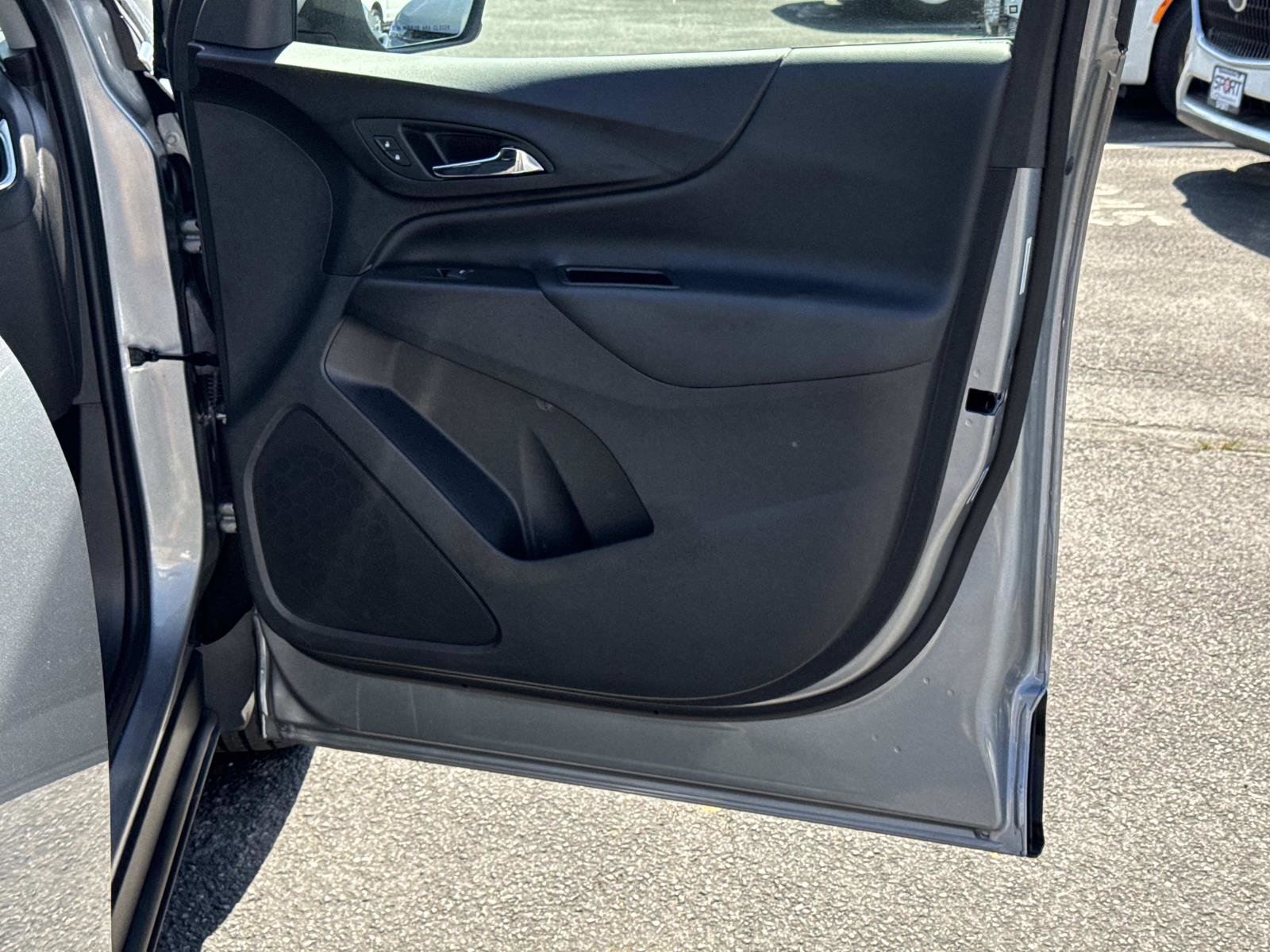 Used 2024 Chevrolet Equinox LT w/ LPO, Floor Liner Package image 14