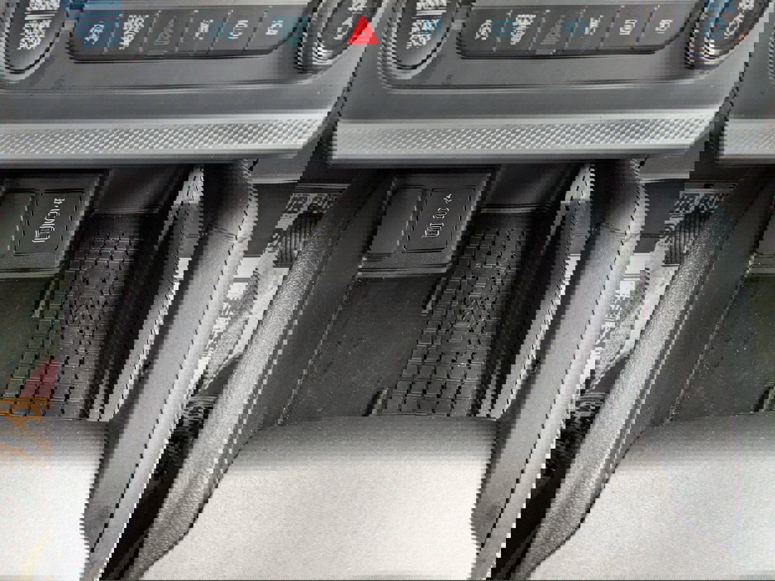 Used 2025 Ford Bronco Sport Badlands image 31