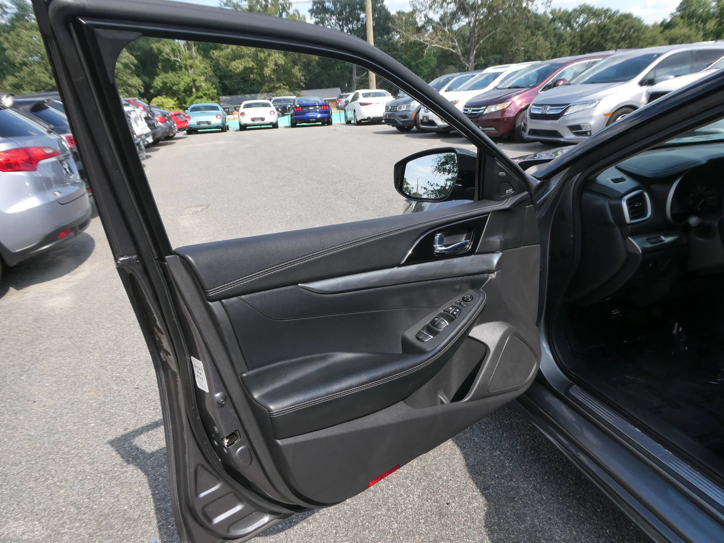 Used 2020 Nissan Maxima 3.5 SL FWD image 13