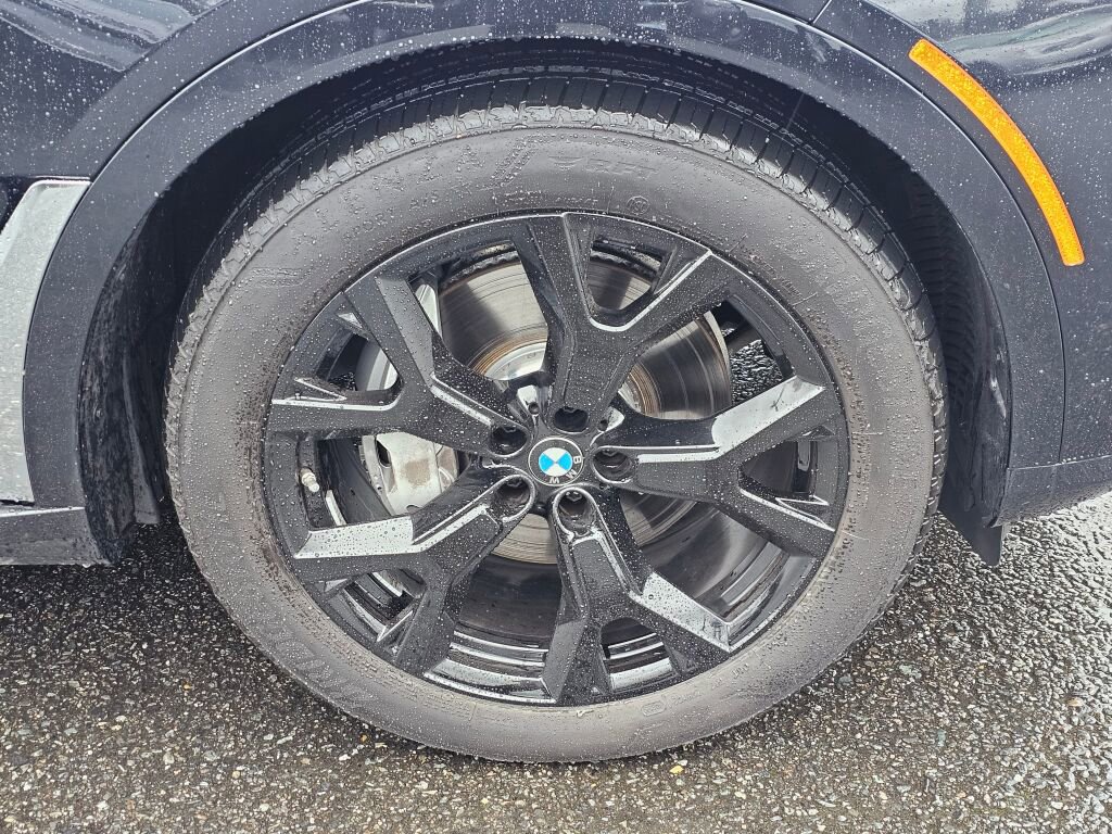 Used 2026 BMW X7 xDrive40i image 32