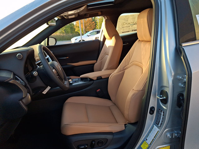 New 2026 Lexus UX 300h AWD image 7