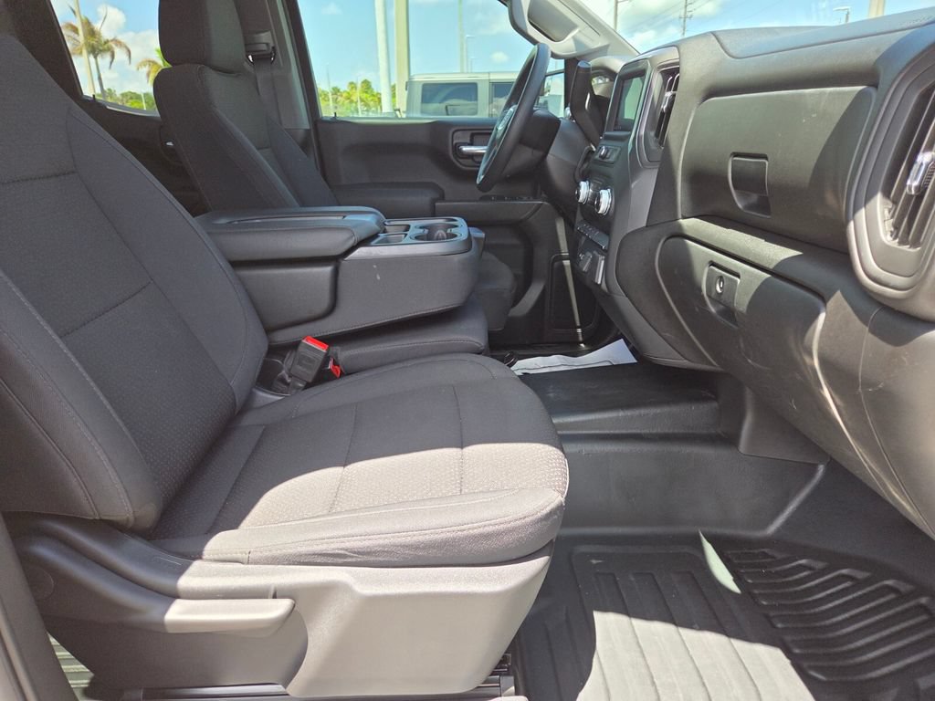 Used 2025 GMC Sierra 1500 Pro w/ Pro Value Package AWD/4WD image 10