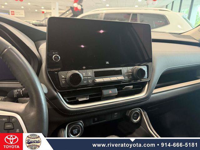 Certified 2024 Toyota Grand Highlander AWD image 22