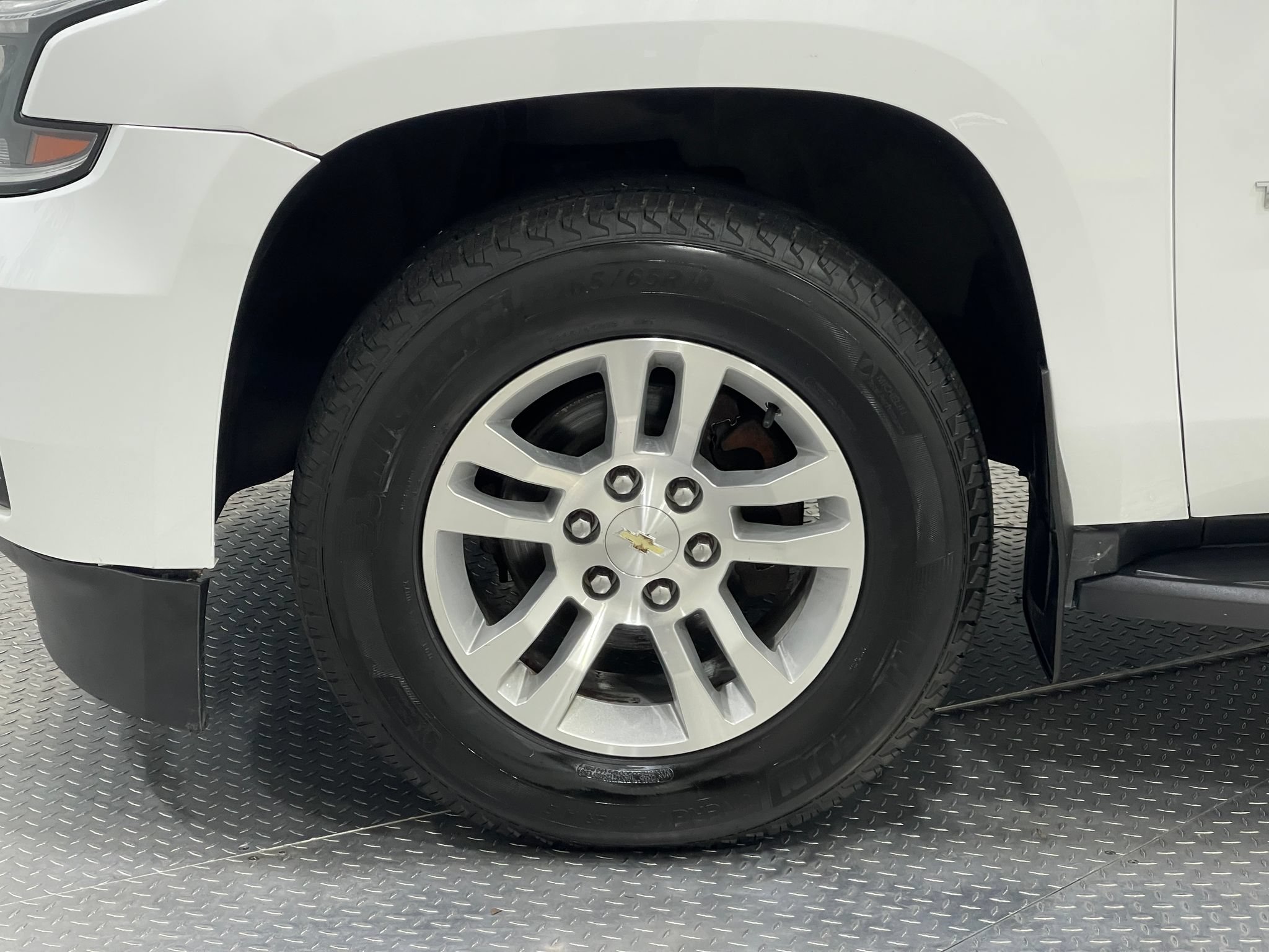 Used 2017 Chevrolet Tahoe LT AWD/4WD image 37