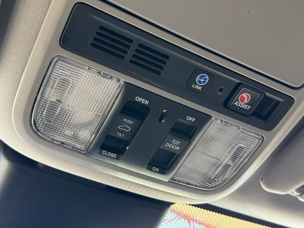 Used 2022 Honda Odyssey Elite image 28