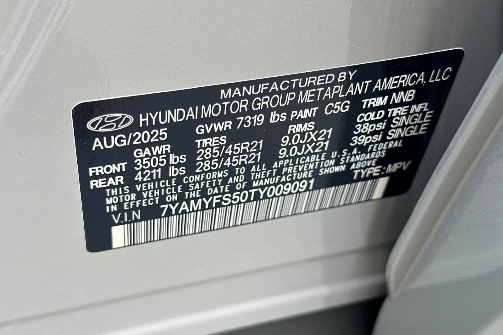 New 2026 Hyundai Ioniq 9 Calligraphy image 28