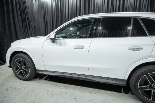 New 2026 Mercedes-Benz GLC 350e 4MATIC image 5