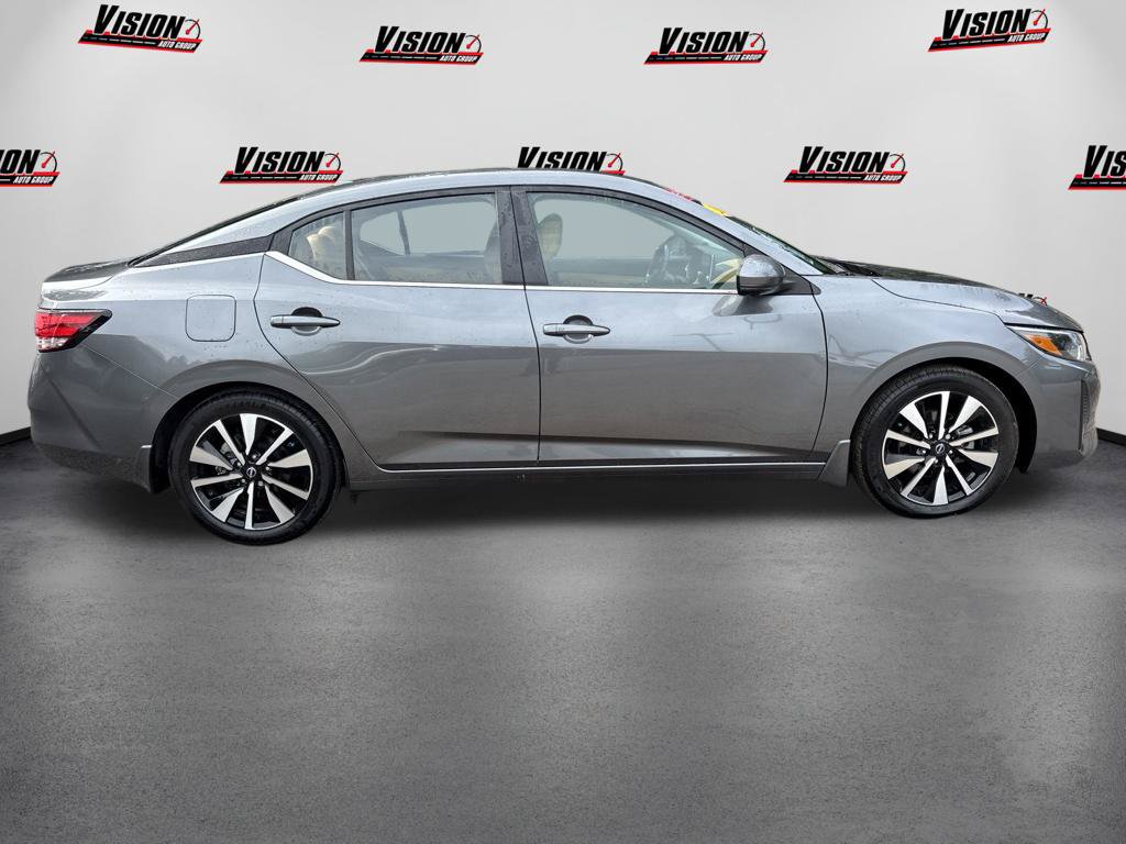 Certified 2025 Nissan Sentra SV w/ SV Premium Package FWD image 4