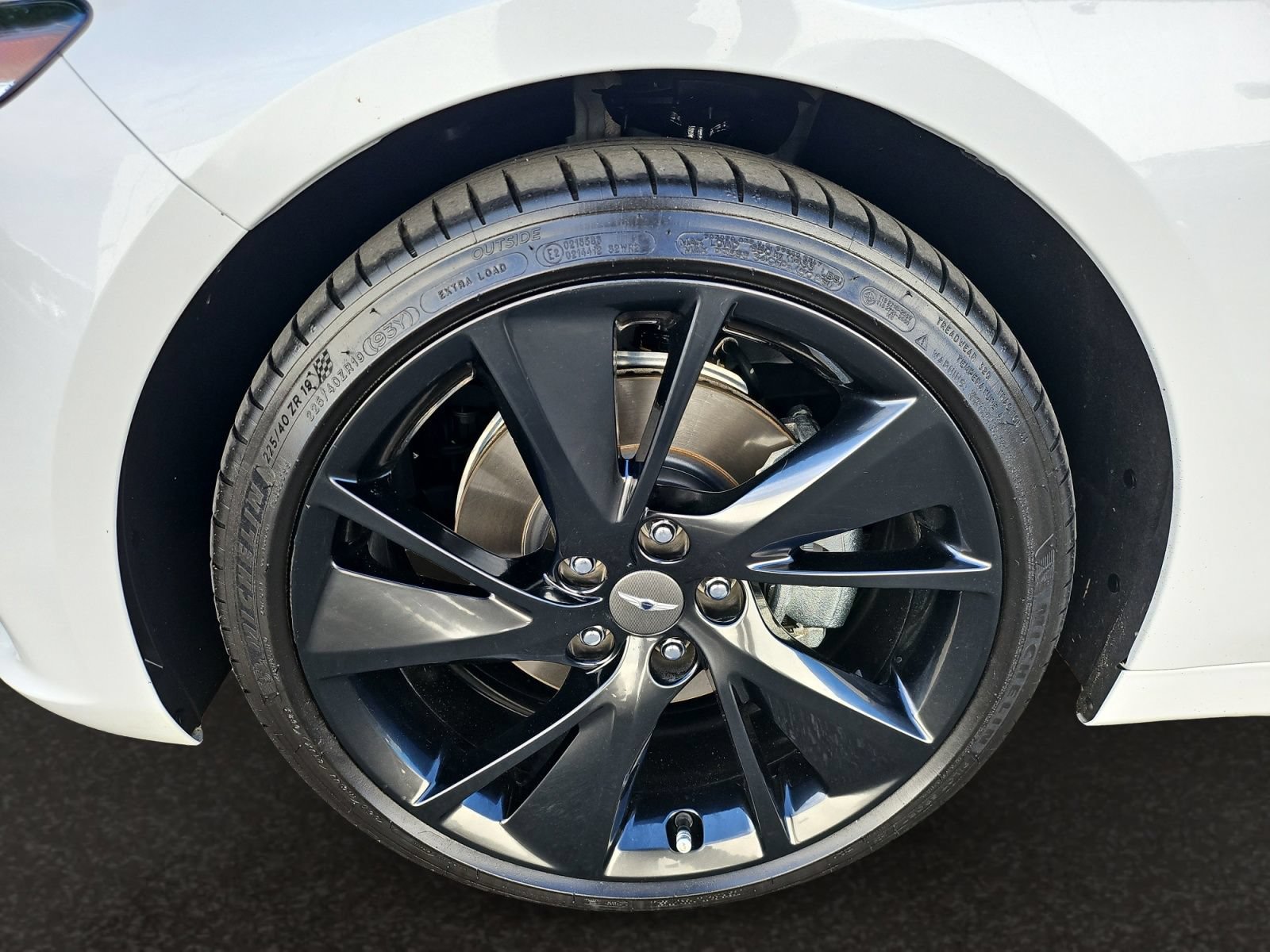 Used 2023 Genesis G70 2.0T w/ Sport Prestige Package RWD image 41