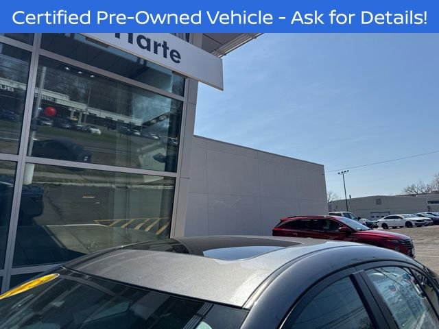 Used 2025 Nissan Sentra SR w/ SR Premium Package image 25